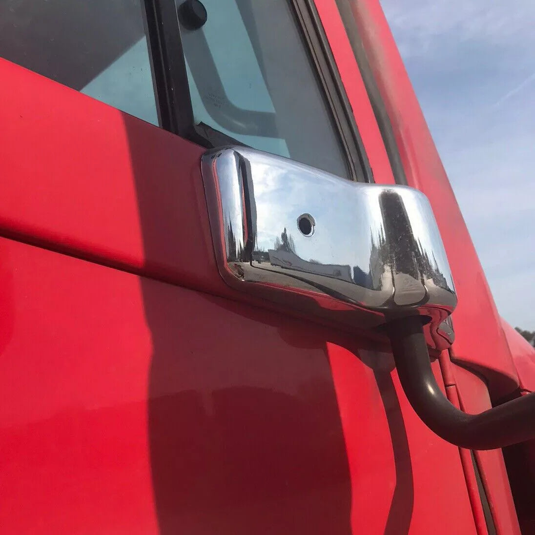 Freightliner Columbia Century Chrome Door Mirror Bracket